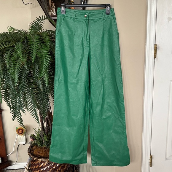 Princess Polly Ashlea Faux Leather Pants Green Mid Rise Light Flare Trousers - Picture 15 of 16